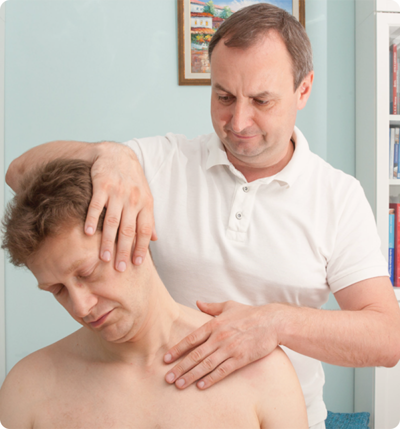 <span class="highlighted">Главный врач</span> и основатель клиники и зала